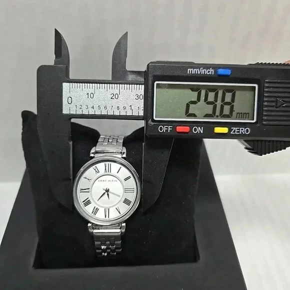 Womens Anne Klein Watch 30mm Round Dial Silver Tone Bracelet AK/2159 New Battery - Picture 4 of 9